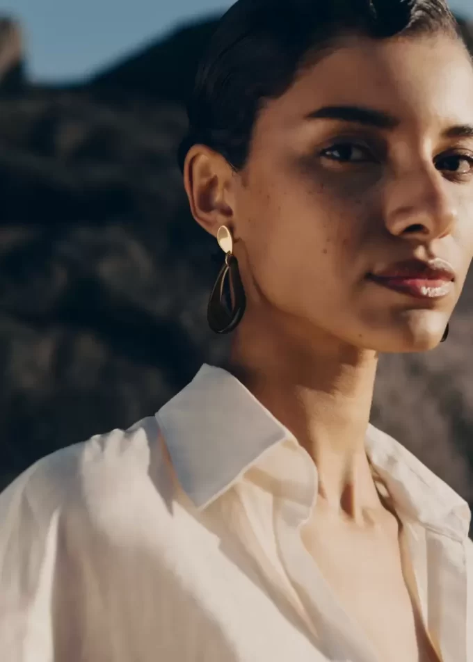 Naé Drop Earrings Edition Smoked glass Naé Drop Earrings Edition Smoked glass