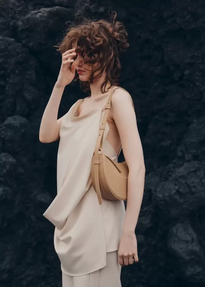 Numéro Dix Edition Smooth Beige Numéro Dix Edition Smooth Beige