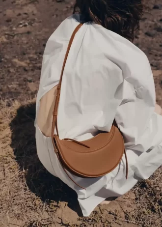 Numéro Dix Edition  Textured Camel