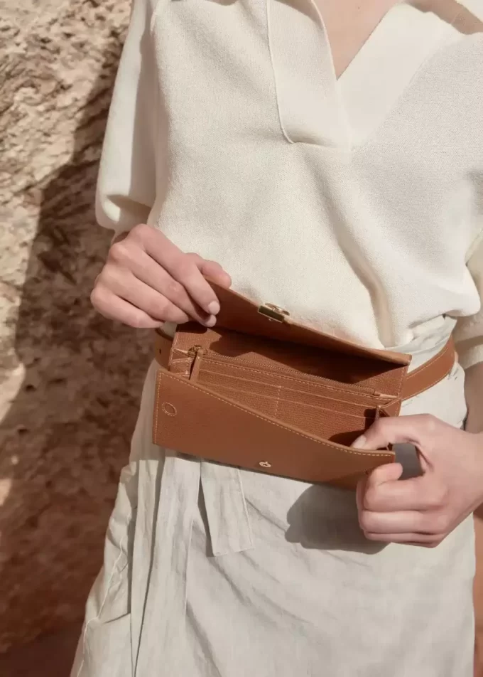 Numéro Sept Belt Edition  Textured Duo Camel