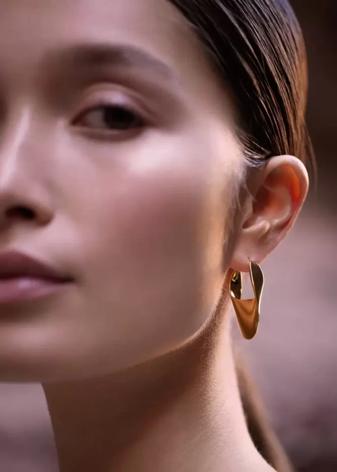 Éole Slim Hoop Earrings Edition 24 carat gold gilded Éole Slim Hoop Earrings Edition 24 carat gold gilded